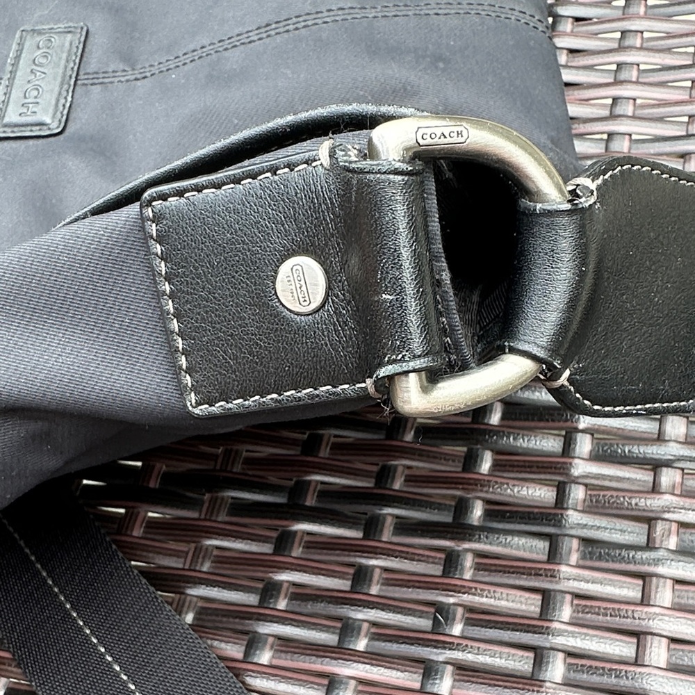 Coach Men's Messenger Bag - Picture 12 of 13